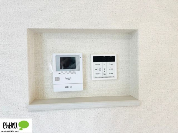 ̑@ԂSTVj^[tC^[z