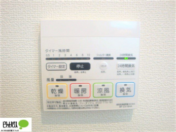 ̑@{Hʐ^F24ԊCECEEEg[t