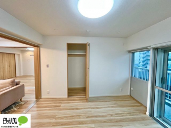 [@ꂼ̂Ɏ[Xy[X̂ŃvCx[gȉוg߂ɒuƂł܂B