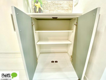 ���̑��@���r���O���[