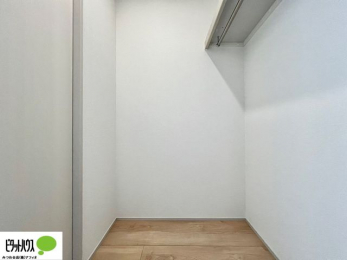 [@傫ȃEH[NCN[[bgɂ́AGߕ̈ߗނȂǂ܂Ƃ߂Ď[łALg܂