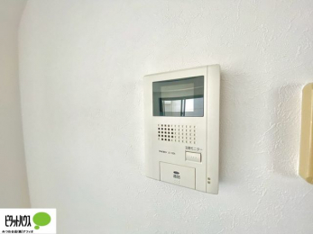 ���̑��@������Ԃ����S��TV���j�^�[�t���C���^�[�z��