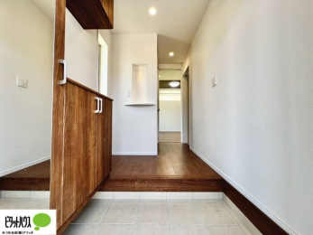 ց@V[Y{bNXɂ́AgȂ݃`FbNłSg~[tI