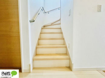 ̑@肷tKiBȂqlNz̕Sɏ艺ł܂B