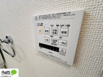 ̑@{Hʐ^F24ԊCECEEEg[t