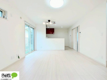 ���r���O�@LDK15��