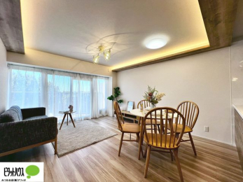 ���̑��@�傫�ȑ�����ۓI�ȃ��r���O�́A�������邢��C�ɂ��Ă���܂��ˁB