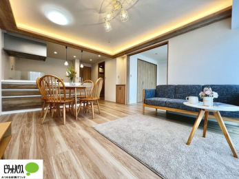 ���r���O�@���r���O����̓L�b�`���ɂ���}�}��p�p��������̂ŁA���q�l���V�񂾂�x�񂾂���S���ĉ߂������Ƃ��ł��܂��B