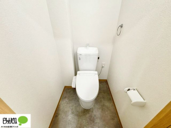 �g�C���@�E�H�V�����b�g�g�C�������B