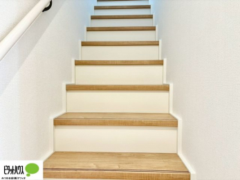 ̑@肷tKiBȂqlNz̕Sɏ艺ł܂B