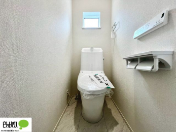 �g�C���@1�E2�K�E�H�V�����b�g�g�C�������B