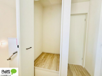 ���[�@�K�i�����[�B���[�X�y�[�X���L�x�ł��������L���g���܂��B