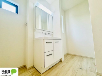 ���ʑ�E���ʏ��@���ʎ��ɏ���������A�J�r�\�h�ɂ��B�傫�ȋ��Ō��₷�����ʉ��ϑ�ł�