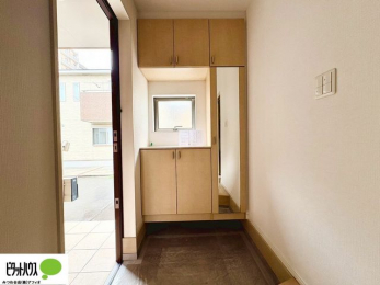 ���ց@�V���[�Y�{�b�N�X�ɂ́A�g�����Ȃ݃`�F�b�N���ł���S�g�~���[�t���I