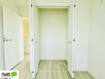 ���[�@�傫�Ȏ��[�͂��m����ׂ����G�݂������Ղ肵�܂��܂��B