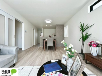 ���r���O�@���r���O����̓L�b�`���ɂ���}�}��p�p��������̂ŁA���q�l���V�񂾂�x�񂾂���S���ĉ߂������Ƃ��ł��܂��B