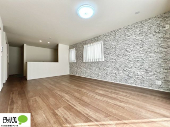 ���r���O�@�L�X�k�c�j�I����̑傫�ȃ\�t�@��u���Ă������f��ӏ܂��ǂ��ł��ˁB