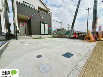 �@�}�ȗ��q�ɂ����S2��Ƃ߂��܂��B