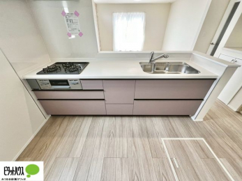 �L�b�`���@�Ƒ��Ƃ��b���Ȃ���y���������ł���J�E���^�[�L�b�`���B