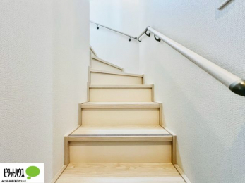 ̑@肷tKiBȂqlNz̕Sɏ艺ł܂B