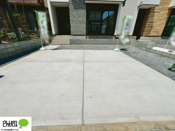 @OʓHLAԌBԂȕyXԂł܂B