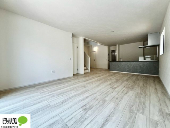 rO@LXkcjȊ傫ȃ\t@uĂfӏ܂ǂłˁB