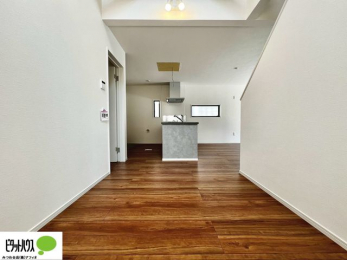 ���̑��@���q�l�̕׋��X�y�[�X�ɂ����Ǝ������Ȃ��炨�q�l�̗l�q�������܂��B