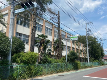 ���ӊ��@���P�J�s�����x���w�Z �k��10���B 800m