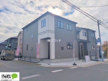 �O�ώʐ^�@�O�ʓ��H�܂ތ��n�ʐ^