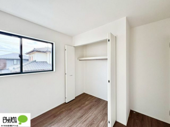 [@傫Ȏ[͂mׂG݂Ղ肵܂܂B