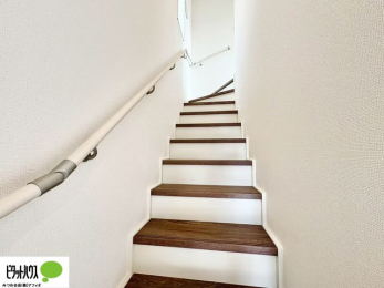 ̑@肷tKiBȂqlNz̕Sɏ艺ł܂B