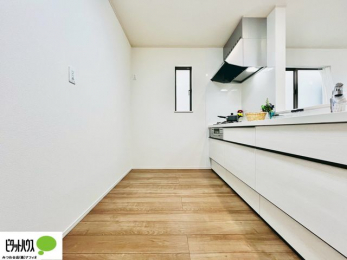 Lb`@{Hʐ^@VzȂł͂̃sJsJ̃Lb`͖̂yĂ܂ˁB