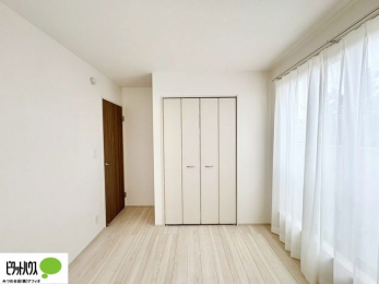 [@ꂼ̂Ɏ[Xy[X̂ŃvCx[gȉוg߂ɒuƂł܂B