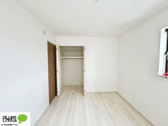 [@ꂼ̂Ɏ[Xy[X̂ŃvCx[gȉוg߂ɒuƂł܂B