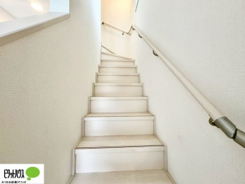 ̑@肷tKiBȂqlNz̕Sɏ艺ł܂B