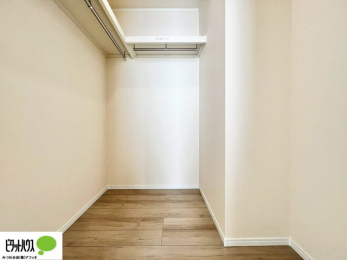 [@傫ȃEH[NCN[[bgɂ́AGߕ̈ߗނȂǂ܂Ƃ߂Ď[łALg܂