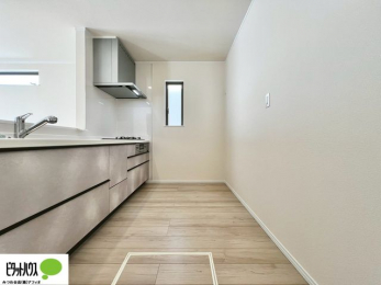 Lb`@ƑƂbȂyłJE^[Lb`