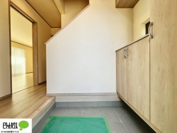 ց@Ƒ݂Ȃ̌CՂ[łV[Y{bNXB