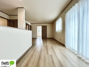 rO@傫ȑ̂郊rO͖邭AʂǂAƑ݂Ȃ̏΂n܂