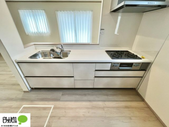 Lb`@lC̃JE^[Lb`́ArOɂ邲Ƒ̗lqf܂