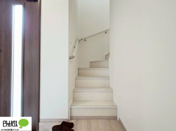 ̑@肷tKiBȂqlNz̕Sɏ艺ł܂B