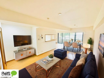 rO@ۂ̎ʐ^CGŉƋzuC[WłAۂƂ͑قȂ܂B