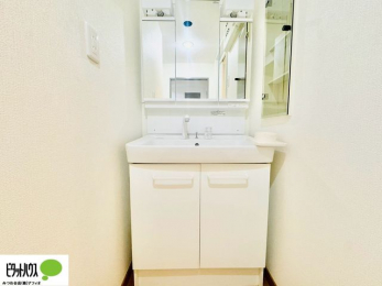 ʑEʏ@Oʋ̗AVNȂǑ[ALXƂʉϑłB