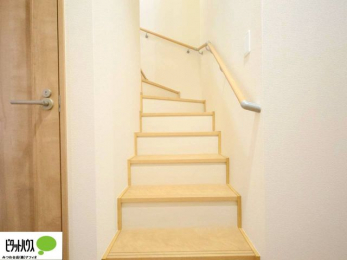 ̑@肷tKiBȂqlNz̕Sɏ艺ł܂B