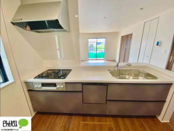 Lb`@{Hʐ^@lC̃JE^[Lb`́ArOɂ邲Ƒ̗lqf܂