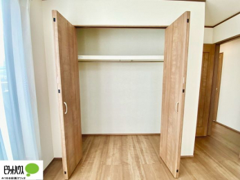 [@傫Ȏ[͂mׂG݂Ղ肵܂܂B