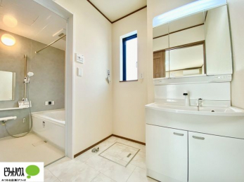 ̑@Ch݌v̐ʏ͎[uA傫@]TŐݒuł܂