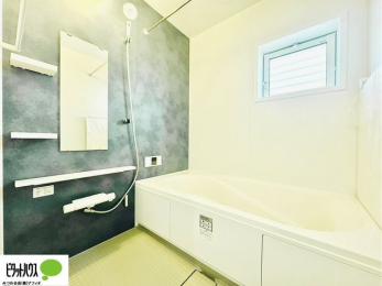 �����@1���̔�����������x���̓��͂��q�l�Ƃ̃R�~���j�P�[�V�����̏�Ƃ���