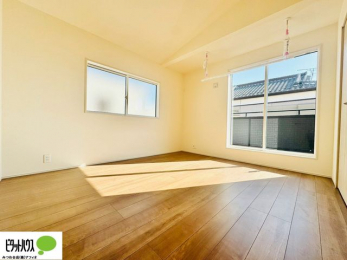 �Q���@�o���R�j�[�ւƑ������邢�����B