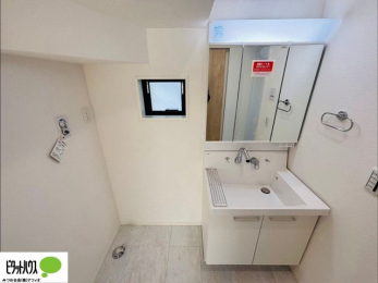 ʑEʏ@{Hʐ^Fg₷VvȐʉϑB̎xx͂n܂܂B